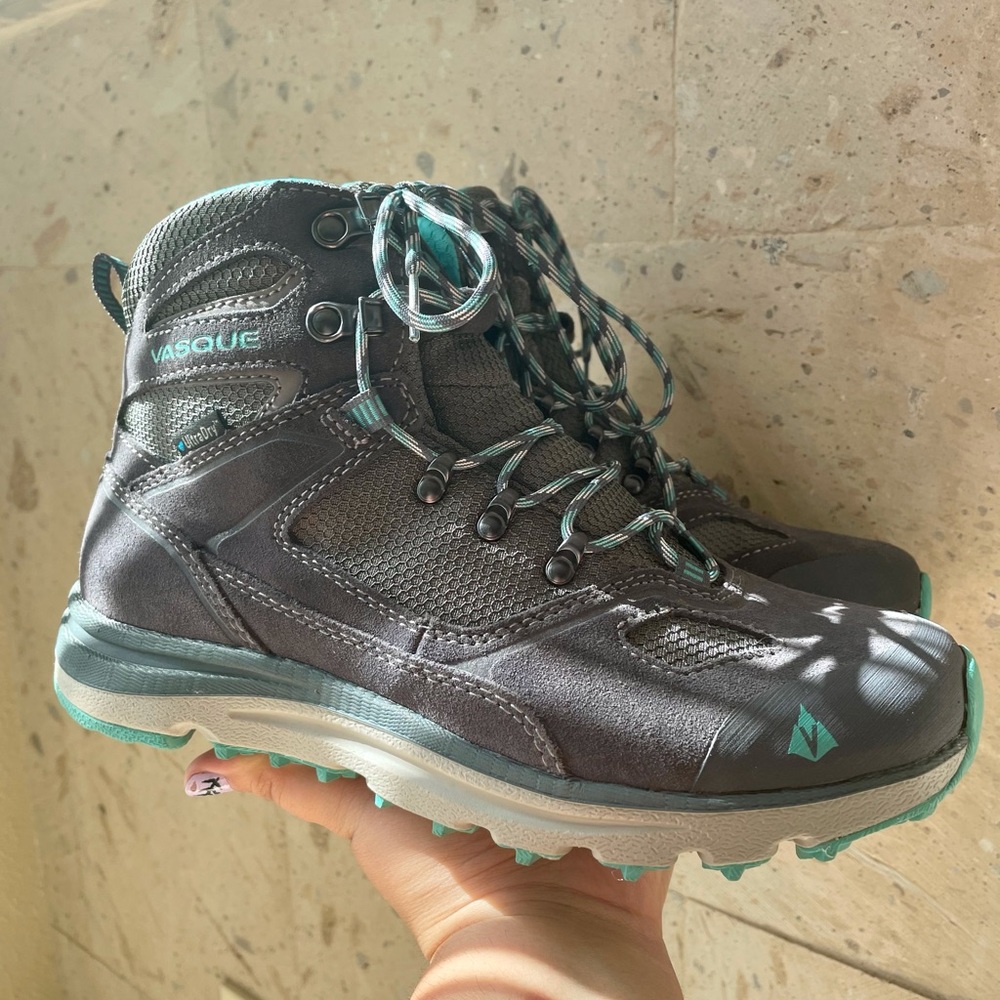 Vasque Mesa Trek hiking boots